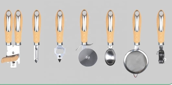 Acessórios de cozinha para casa de madeira