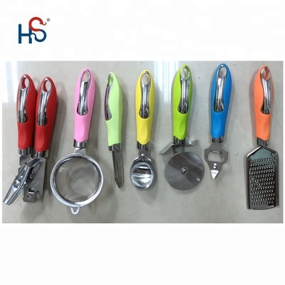 Acessórios de cozinha para casa de madeira
