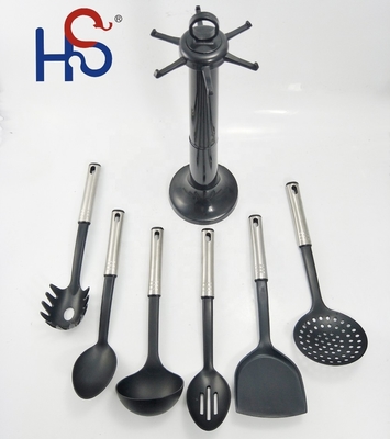 Conjunto de ferramentas de cozinha de nylon moderno para utensílios de cozinha em produtos domésticos