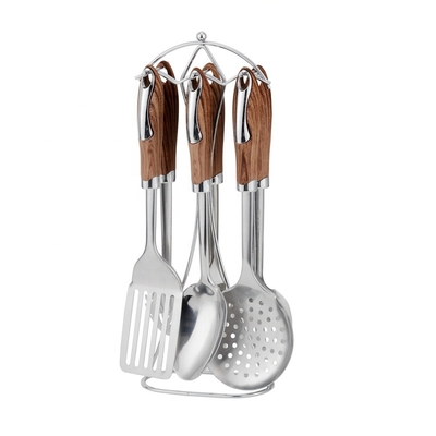 Utensílios de cozinha de aço inoxidável são a combinação perfeita de estilo e função