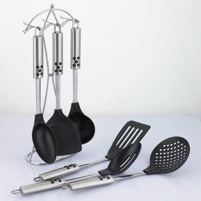 Conjunto de utensílios Produtos chineses Acessórios de cozinha de aço inoxidável ODM ou OEM aceito
