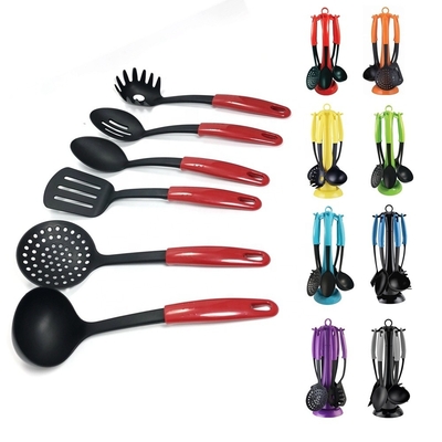 Utensílios de cozinha coloridos e ecológicos resistentes ao calor até 210oC para o Dia de Ação de Graças