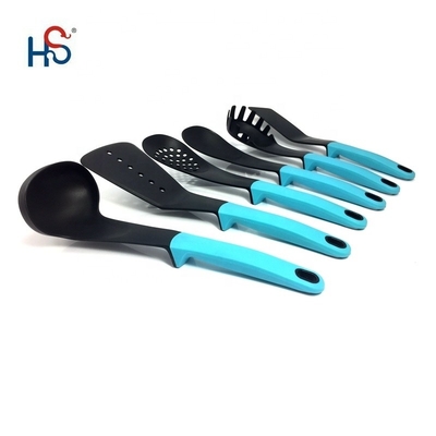 Gadgets de cozinha Conjunto de utensílios de culinária de campo de nylon Resistência ao calor 210 utensílios