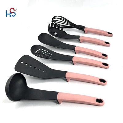 Gadgets de cozinha Conjunto de utensílios de culinária de campo de nylon Resistência ao calor 210 utensílios