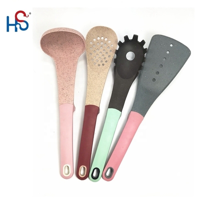 2022 Kitchen Utensil Set Design moderno e seleção de ocasiões de apoio para cozinhar
