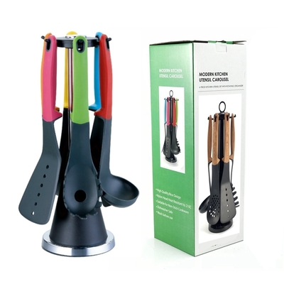 Produtos de cozinha para utensílios de cozinha essenciais