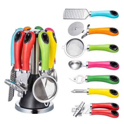 Logotipo personalizado Gadgets de cozinha Conjunto com Ferramentas de aço inoxidável Royal Kitchens Kitchenware