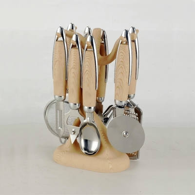 Utensílios de cozinha de aço inoxidável são auxiliares essenciais para os entusiastas de cozinhar