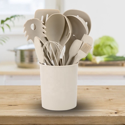 Impressão de seda ou logotipo gravado 12PCS utensílios de cozinha de silicone com suporte de plástico
