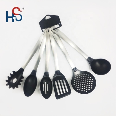 Conjunto de utensílios de cozinha antiaderente para uma experiência de cozinha sustentável e flexível