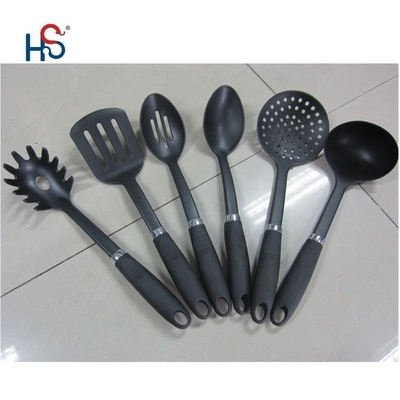 7 peças de utensílios de cozinha de nylon conjunto de utensílios de cozinha de plástico sustentável para o homem de casa