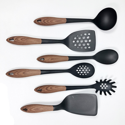 PA66 utensílios de cozinha de plástico para alta resistência a temperaturas e conveniência