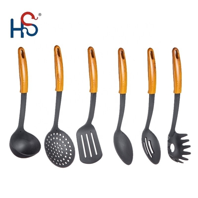 Transforme sua cozinha em um paraíso culinário com estes conjuntos de ferramentas de cozinha