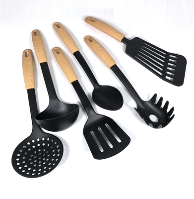 Transforme sua cozinha em um paraíso culinário com estes conjuntos de ferramentas de cozinha