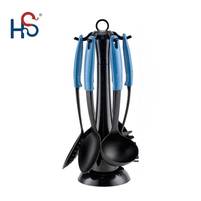 Utensílios multifuncionais definem as ferramentas finais para necessidades de gadgets de cozinha e jardim